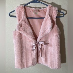 Faded Glory girl’s faux fur light pink vest Pre-owned, Sz S 6/6x